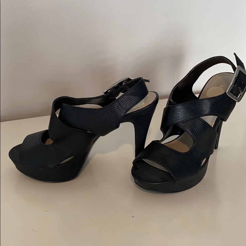 Nine West platform heels ๐ ๐ค - Picture 2 of 9
